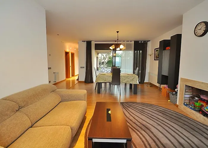 Villa Roselles Lloret de Mar